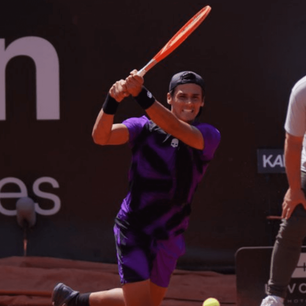 Federico Coria advanced to the quarterfinals of the Milan Challenger